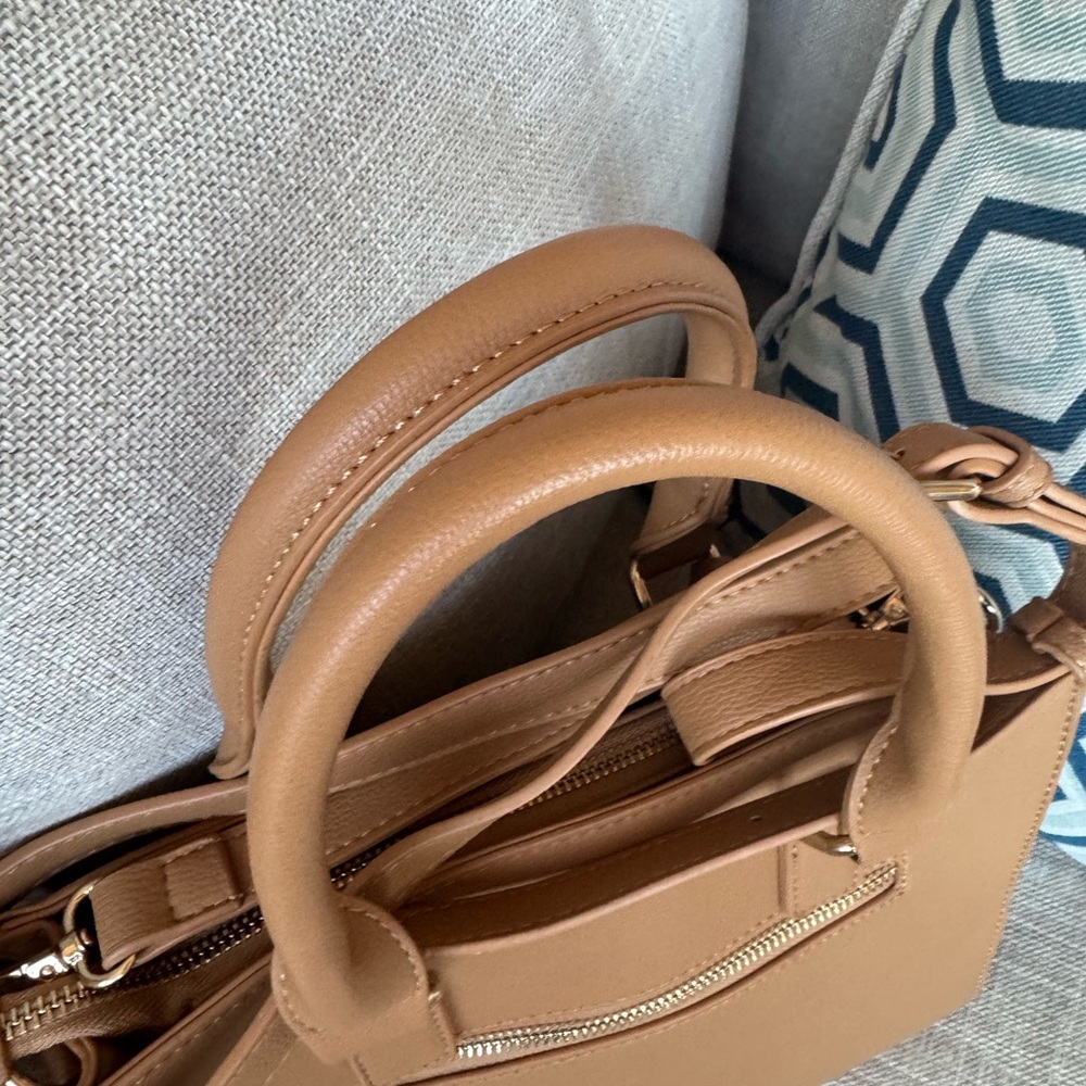 Miztique tan satchel crossbody bag new - Picture 4 of 14